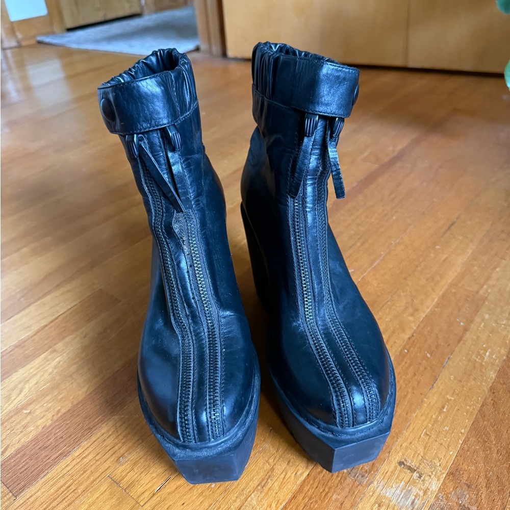Opening Ceremony Luna Double Zip Boots Black